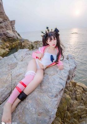 亢奋第一季 电视剧