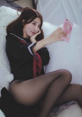 森泽佳奈女教师无删减版